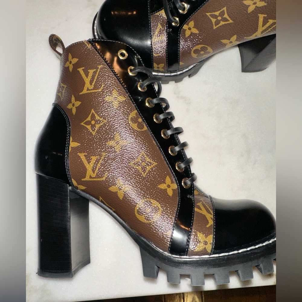 Star Trail Ankle Boot - LV